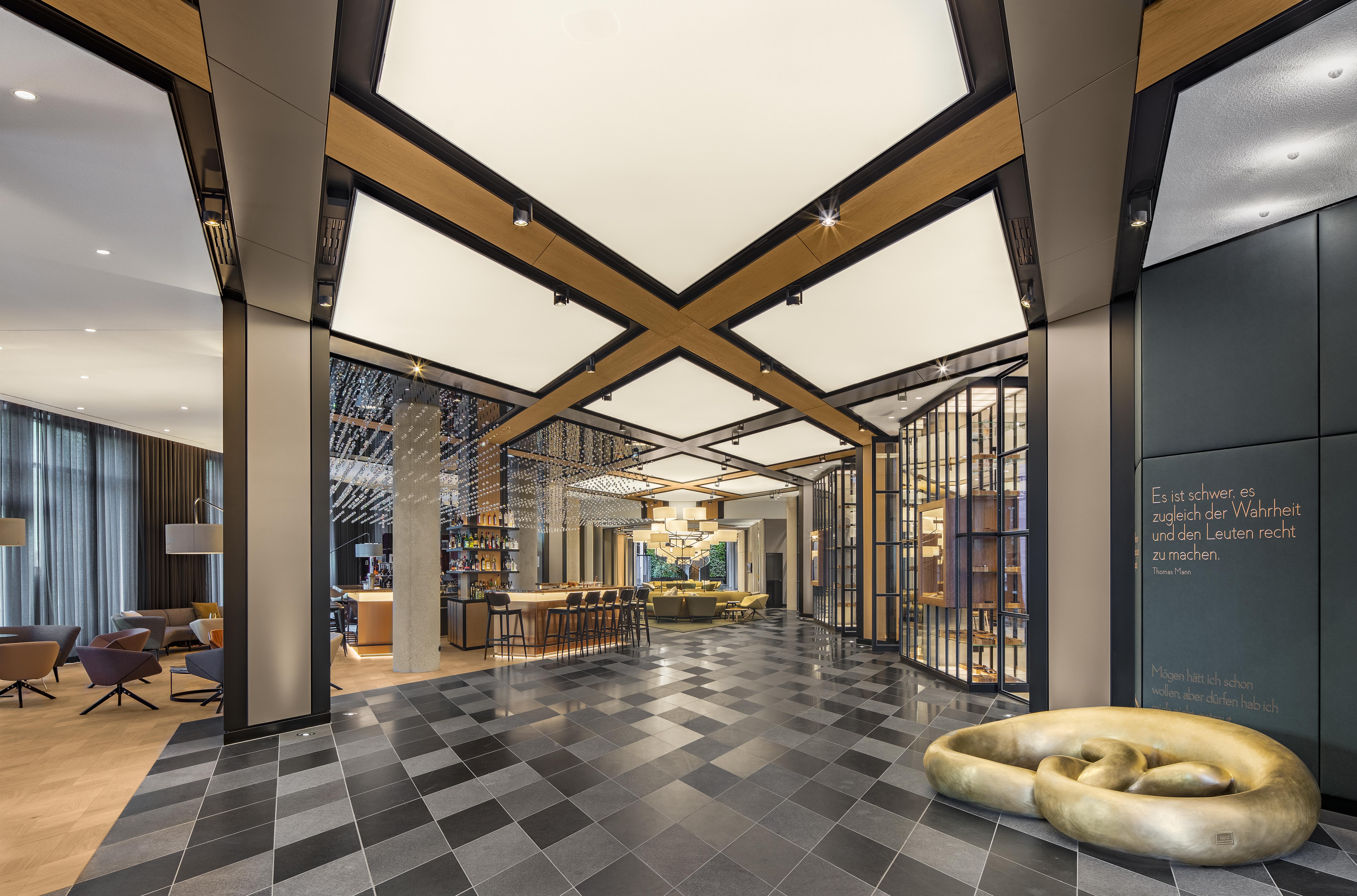 Отель Andaz Munich Schwabinger Tor, By Hyatt Экстерьер фото The lobby of the hotel