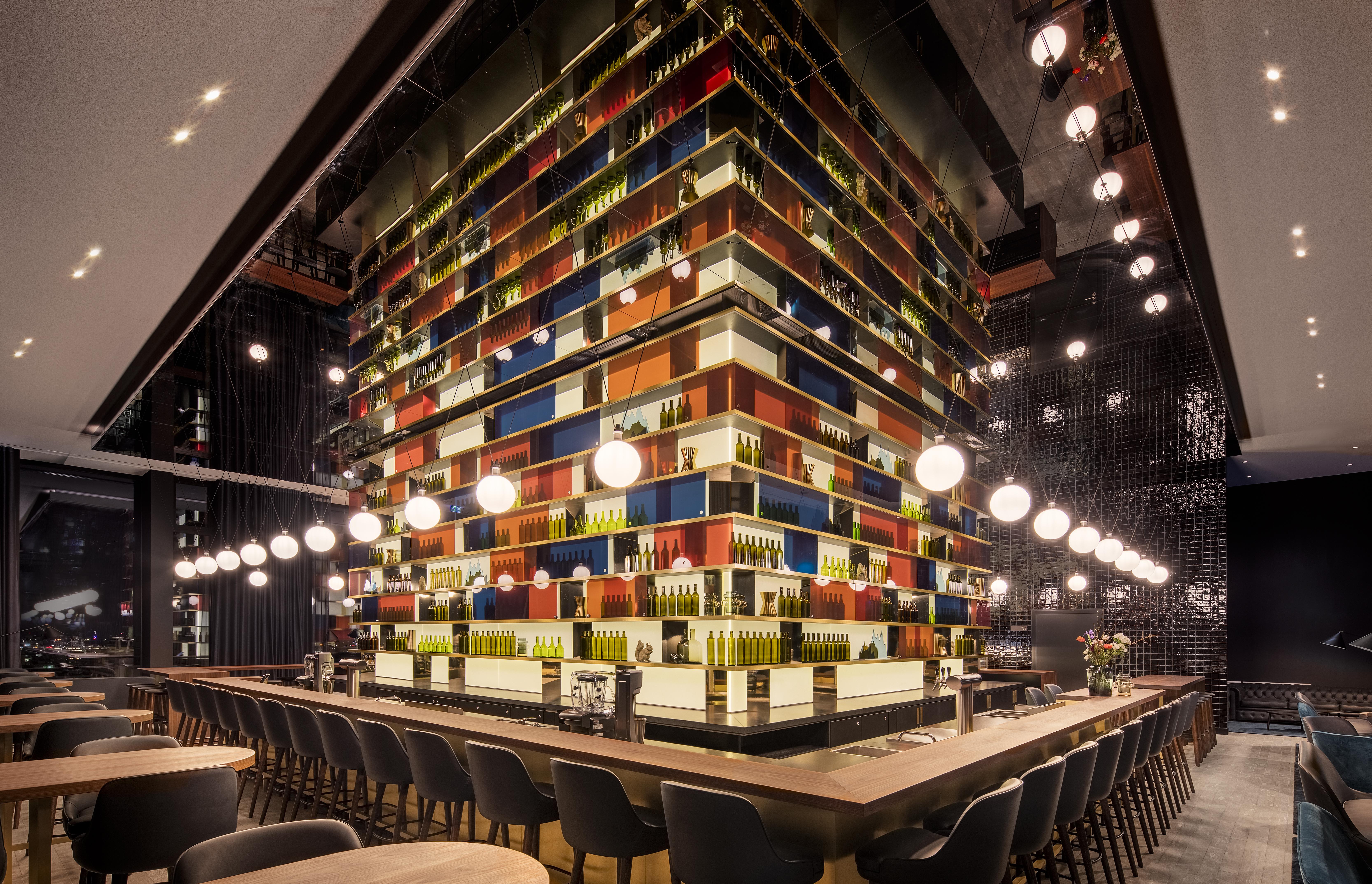 Отель Andaz Munich Schwabinger Tor, By Hyatt Экстерьер фото The bar at the restaurant