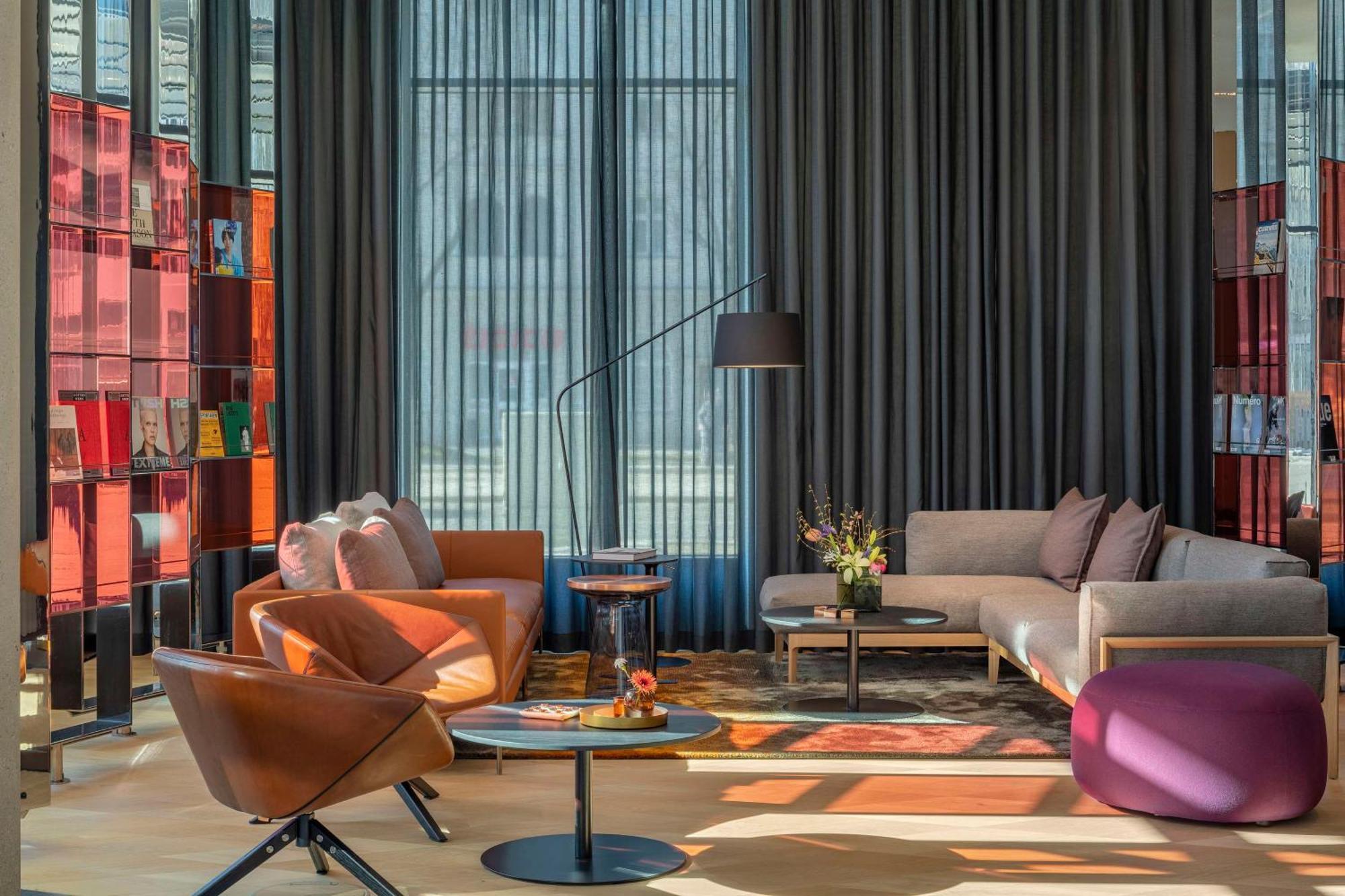 Отель Andaz Munich Schwabinger Tor, By Hyatt Экстерьер фото Library