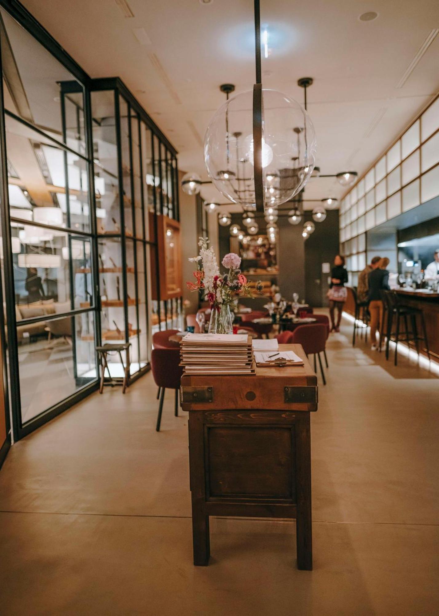 Отель Andaz Munich Schwabinger Tor, By Hyatt Экстерьер фото Restaurant interior